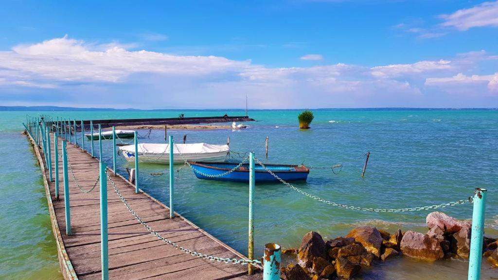 Gruber Apartman Siófok Buitenkant foto